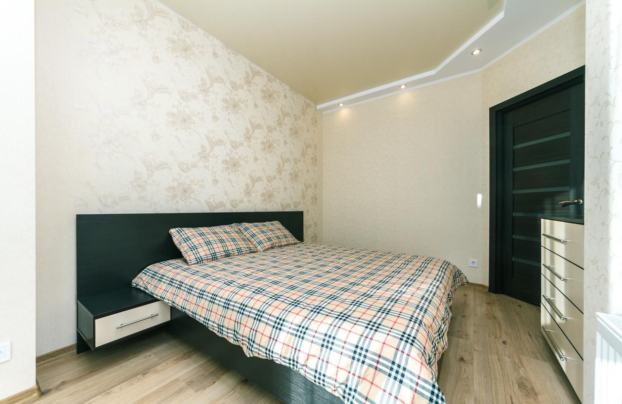 キエフFlatrent Drahomanova 2Aアパートメント エクステリア 写真