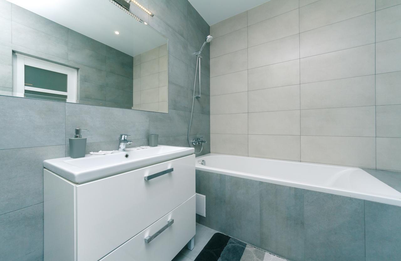 キエフFlatrent Drahomanova 2Aアパートメント エクステリア 写真